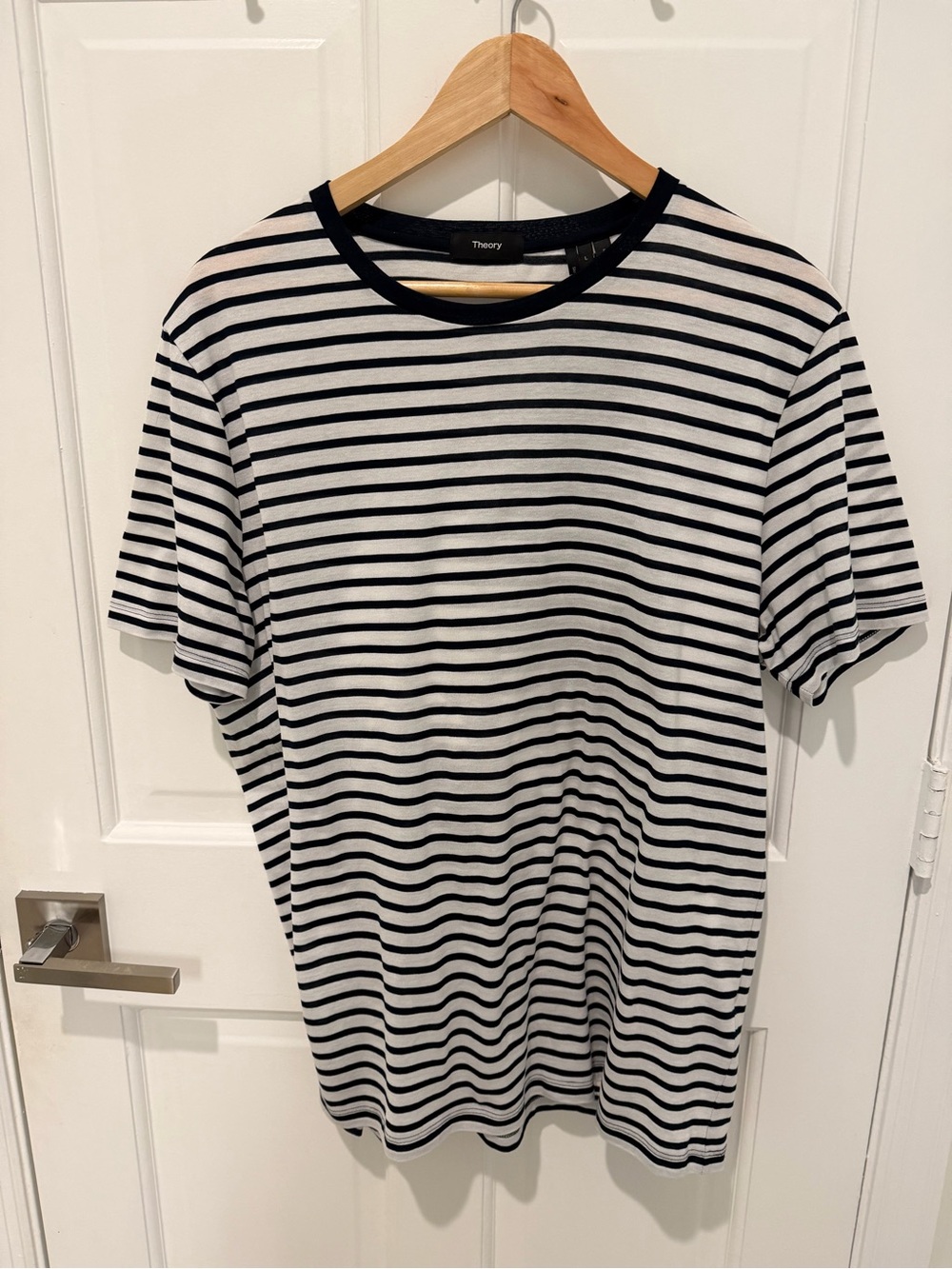 Theory Men’s Navy and White Striped Crewneck Tee-like new